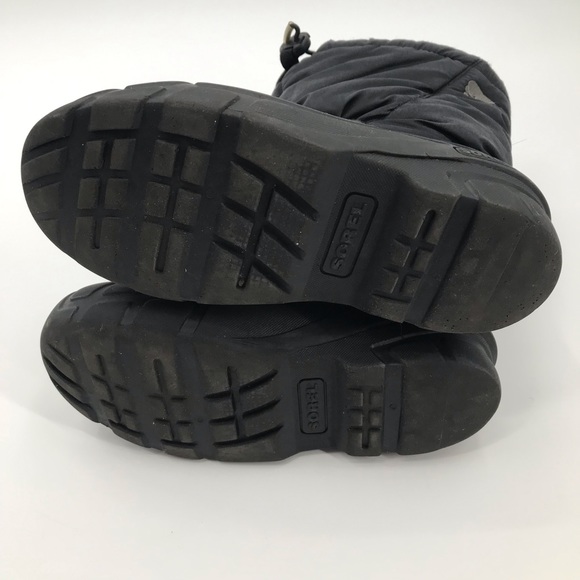 Sorel black pull-on logo boys winter boots - Picture 9 of 9